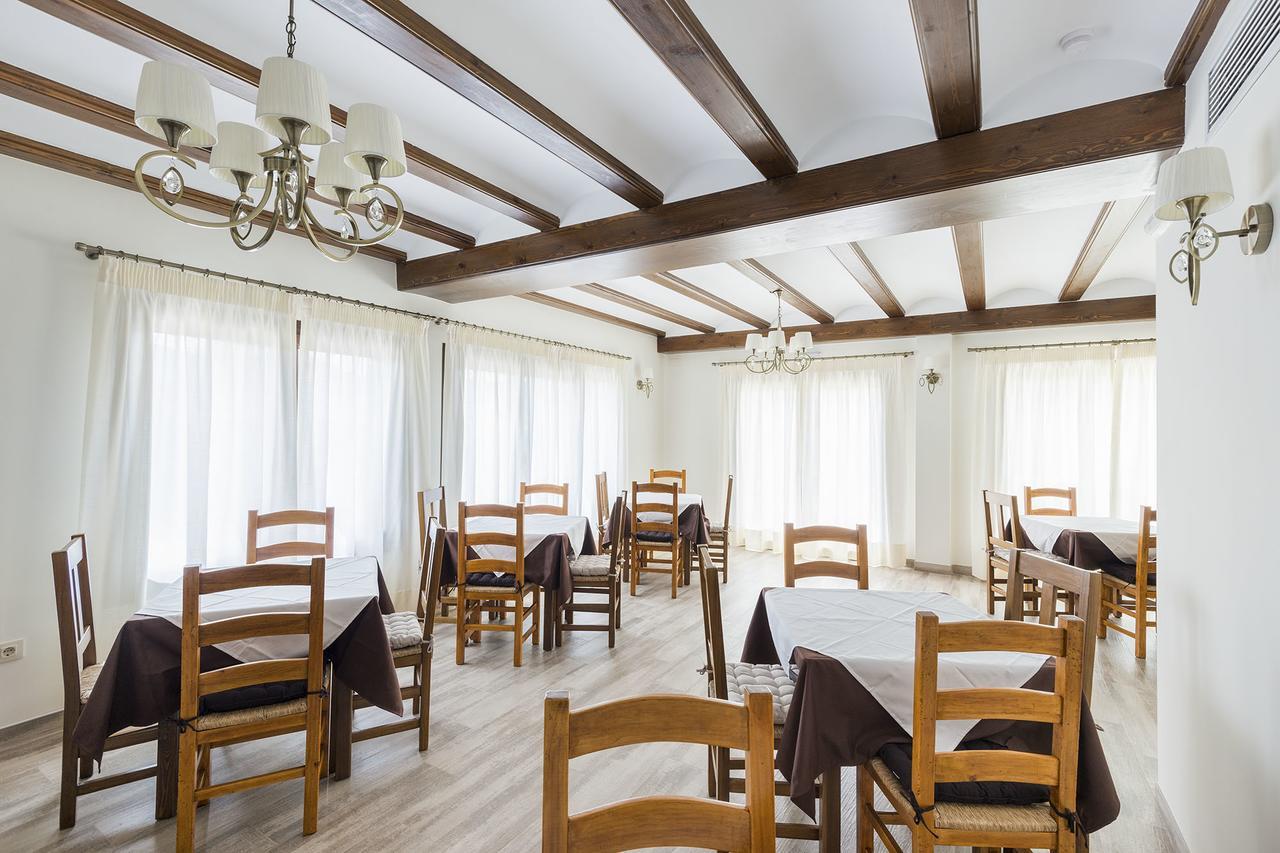 Hotel Atiana 아바라신 외부 사진