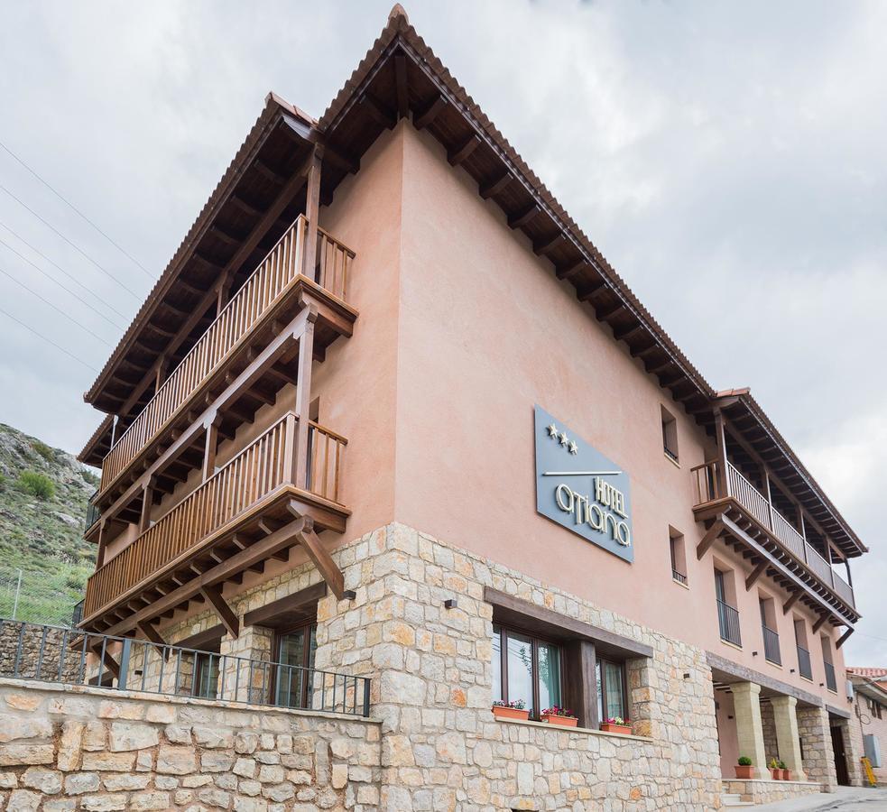 Hotel Atiana 아바라신 외부 사진