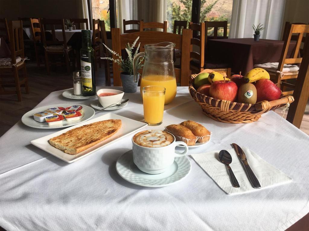 Hotel Atiana 아바라신 외부 사진